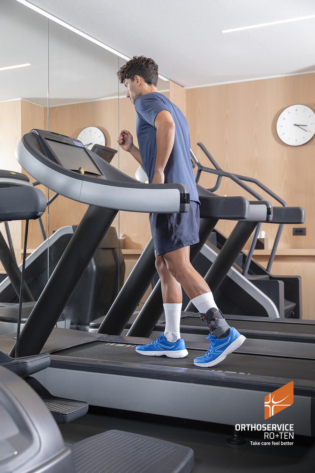 Ankle brace with steel stays MALLEORAPID