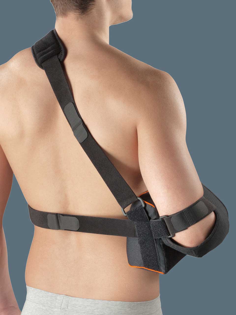 Shoulder brace with immobilizer in fixed abduction TOP 4 S