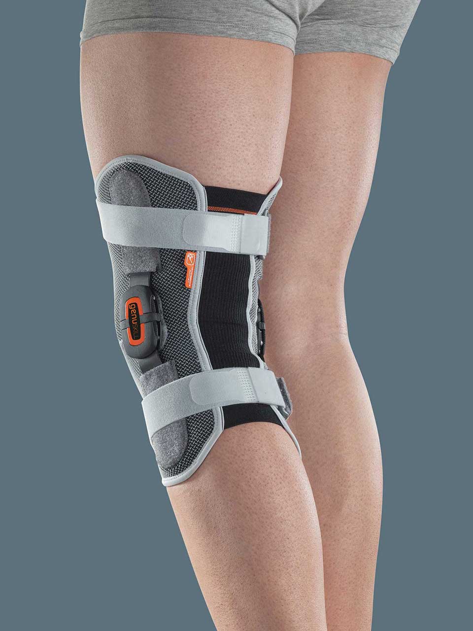 Knee orthosis with hinges and F-E control GENUSKILL 26A