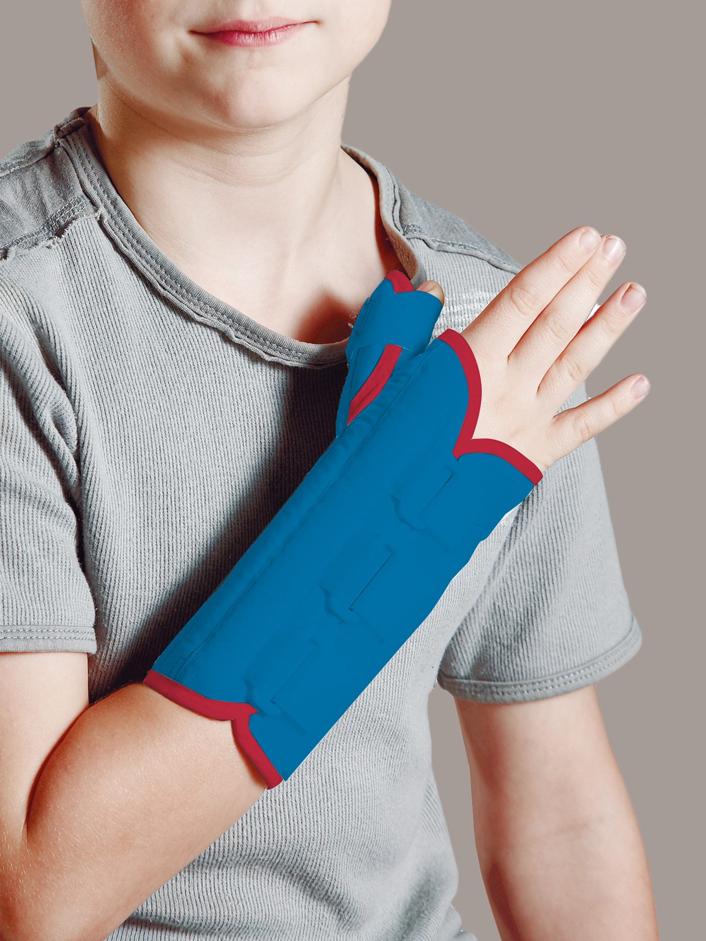 Riešas su nykščio atrama pediatrinė ORTHO 14-502